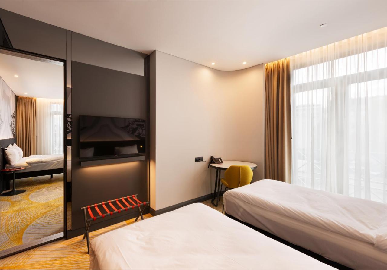 Ibis Styles Istanbul Merter Eksteriør billede Deluxe Room